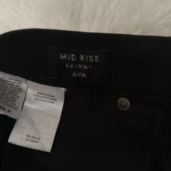Lucky Brand- Mid rise Ava black skinny jeans - Picture 4 of 4